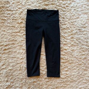 Gap brand black leggings Women’s size medium